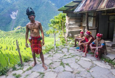 Banaue, Filipinler - Mayıs 02: Banaue 02 Mayıs 2018 Filipinler azınlıkta Ifugao insanlardan. Kuzey Filipinler dağların çoğunlukla canlı Ifugao azınlık