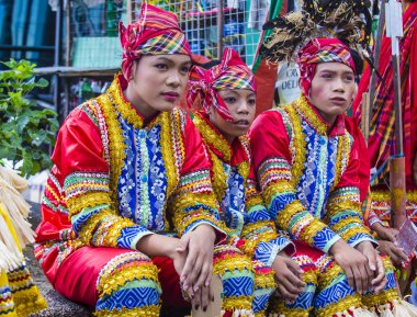 Manila, Filipinler - 27 Nisan: Aliwan fiesta üzerinde 27 Nisan 2018 Manila Filipinler katılımcılar. Aliwan Fiesta farklı kültürel festivaller Filipinler toplar yıllık bir olaydır