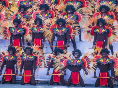 Manila, Filipinler - 27 Nisan: Aliwan fiesta üzerinde 27 Nisan 2018 Manila Filipinler katılımcılar. Aliwan Fiesta farklı kültürel festivaller Filipinler toplar yıllık bir olaydır