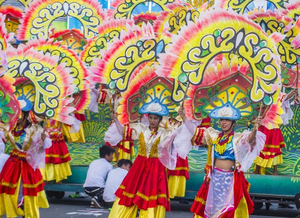 Manila Filipiny Kwietnia Uczestnicy Fiesta Aliwan Manila Filipiny Kwietnia 2018 — Zdjęcie stockowe