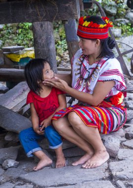 Banaue, Filipinler - Mayıs 02: Banaue 02 Mayıs 2018 Filipinler azınlıkta Ifugao insanlardan. Kuzey Filipinler dağların çoğunlukla canlı Ifugao azınlık