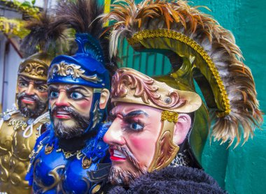 Boac, Filipinler - 30 Mart: Katılımcılar Boac Marinduque Moriones Festivali Türkiye ada. Anualy kutsal hafta düzenlenen Moriones Festivali 