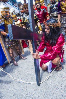 Boac, Filipinler - 30 Mart: Katılımcılar Boac Marinduque Moriones Festivali Türkiye ada. Anualy kutsal hafta düzenlenen Moriones Festivali 