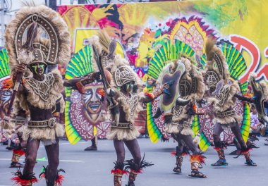 Iloilo, Filipinler - 28 Ocak: Dinagyang Festivali 28 Ocak 2018 üzerinde Iloilo Filipinler katılımcılar. Santo Nino onur dini ve kültürel festival Dinagyang olduğunu