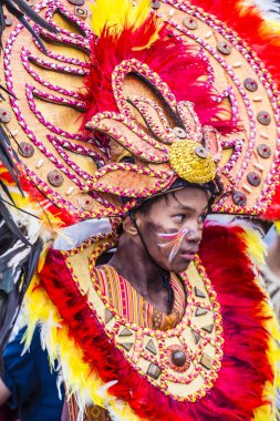Iloilo, Filipinler - 28 Ocak: Dinagyang Festivali 28 Ocak 2018 üzerinde Iloilo Filipinler katılımcı. Santo Nino onur dini ve kültürel festival Dinagyang olduğunu