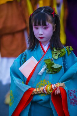 Kyoto - 15 Mayıs: Aoi Matsuri katılımcısı Kyoto, Japonya üzerinde 15 Mayıs 2018. AOI Mastsuri tarihlerinde Kyoto, Japonya'da üç ana yıllık festivaller biridir