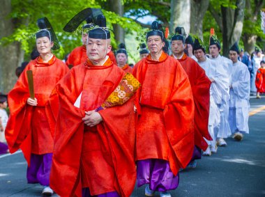 Kyoto - 15 Mayıs: Kyoto, Japonya üzerinde 15 Mayıs 2018 Aoi Matsuri katılımcılar. AOI Mastsuri tarihlerinde Kyoto, Japonya'da üç ana yıllık festivaller biridir