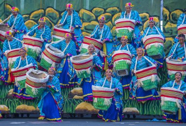 Manila, Filipinler - 27 Nisan: Aliwan fiesta üzerinde 27 Nisan 2018 Manila Filipinler katılımcılar. Aliwan Fiesta farklı kültürel festivaller Filipinler toplar yıllık bir olaydır