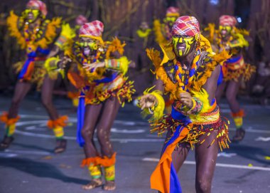 Manila, Filipinler - 27 Nisan: Aliwan fiesta üzerinde 27 Nisan 2018 Manila Filipinler katılımcılar. Aliwan Fiesta farklı kültürel festivaller Filipinler toplar yıllık bir olaydır