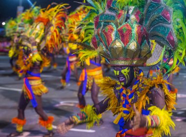 Manila, Filipinler - 27 Nisan: Aliwan fiesta üzerinde 27 Nisan 2018 Manila Filipinler katılımcılar. Aliwan Fiesta farklı kültürel festivaller Filipinler toplar yıllık bir olaydır