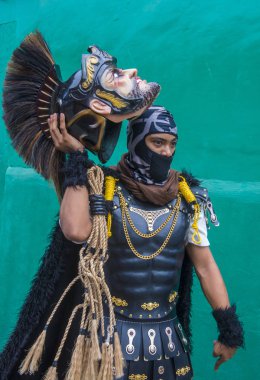 Boac, Filipinler - 30 Mart: Katılımcı Boac Marinduque adası Filipinler Moriones Festivali. Anualy kutsal hafta düzenlenen Moriones Festivali 