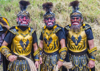 Boac, Filipinler - 30 Mart: Katılımcılar Boac Marinduque Moriones Festivali Türkiye ada. Anualy kutsal hafta düzenlenen Moriones Festivali 