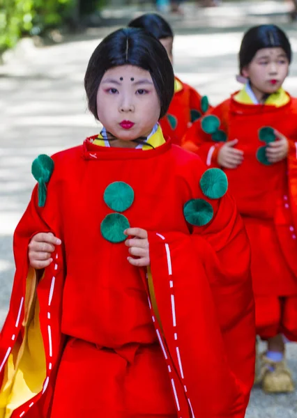 5月15日 参加者在祭在日本京都 在2018年5月15日 Mastsuri 是日本京都举行的三个主要年度节日之一 — 图库照片