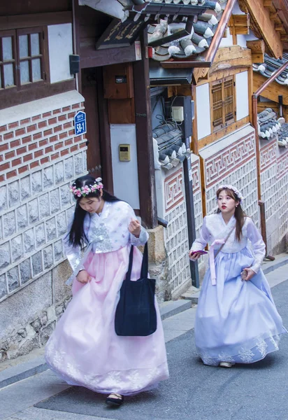 Seoul May Korean Women Wearing Hanbok Dress Seoul Korea May — Stock Photo, Image