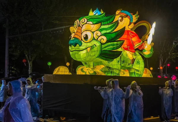 Seoul Maggio Partecipanti Una Parata Durante Lotus Lantern Festival Seoul — Foto Stock