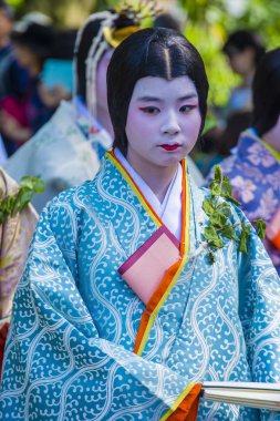 Kyoto - 15 Mayıs: Aoi Matsuri katılımcısı Kyoto, Japonya üzerinde 15 Mayıs 2018. AOI Mastsuri tarihlerinde Kyoto, Japonya'da üç ana yıllık festivaller biridir