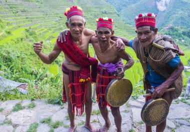 Banaue, Filipinler - Mayıs 02: Banaue 02 Mayıs 2018 Filipinler azınlıkta Ifugao insanlardan. Kuzey Filipinler dağların çoğunlukla canlı Ifugao azınlık