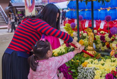 Seoul - 11 Mayıs: Banyo, Buda töreni sırasında Lotus Lantern Festivali Seul, Kore üzerinde 11 Mayıs 2018 festivalin bir Buda'nın Doğum kutlamasıdır