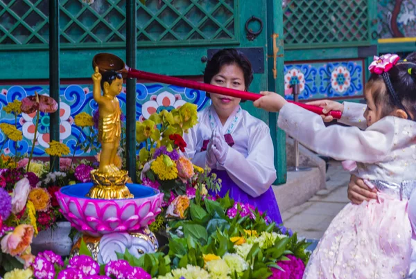 Seoul Maio Cerimônia Banhos Buda Durante Festival Lanternas Lótus Seul — Fotografia de Stock