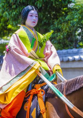 Kyoto - 15 Mayıs: Aoi Matsuri katılımcısı Kyoto, Japonya üzerinde 15 Mayıs 2018. AOI Mastsuri tarihlerinde Kyoto, Japonya'da üç ana yıllık festivaller biridir