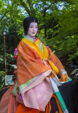 Kyoto - 15 Mayıs: Aoi Matsuri katılımcısı Kyoto, Japonya üzerinde 15 Mayıs 2018. AOI Mastsuri tarihlerinde Kyoto, Japonya'da üç ana yıllık festivaller biridir