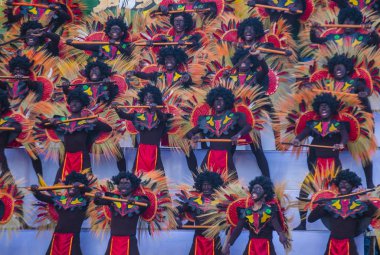 Manila, Filipinler - 27 Nisan: Aliwan fiesta üzerinde 27 Nisan 2018 Manila Filipinler katılımcılar. Aliwan Fiesta farklı kültürel festivaller Filipinler toplar yıllık bir olaydır