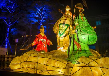 Seoul - 11 Mayıs: 11 Mayıs 2018 tarihinde Seoul Korea içinde Lotus fener Festival renkli fener dekorasyon Jogyesa Tapınağı'nda. Festival Buda'nın Doğum kutlamasıdır