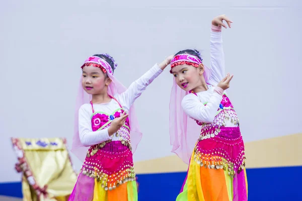 Seúl Mayo Participantes Una Presentación Cultural Durante Festival Linterna Loto — Foto de Stock