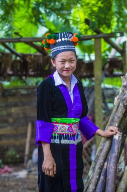 Bam Na Ouan, Laos - Ağustos 13: Bam Na Ouan köyü Laos üzerinde 13 Ağustos 2018 Hmong azınlıkta kızdan. Hmong azınlık Laos 49 etnik gruplarından biridir 