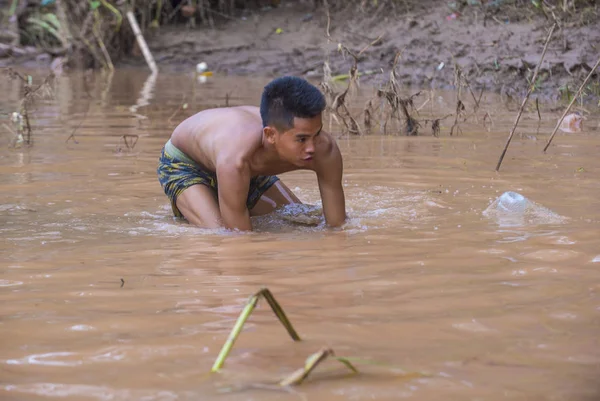 Luang Prabang Laos Ago Pescador Laosiano Río Mekong Luang Prabang — Foto de Stock