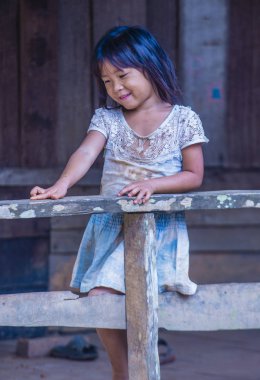 Bam Phoansa At, Laos - Ağustos 14: Laos çocuk için köyde Bam Phoansa, Laos üzerinde 14 Ağustos 2018. Laos hayatımızda köylerde nüfusun neredeyse yüzde 70'i 