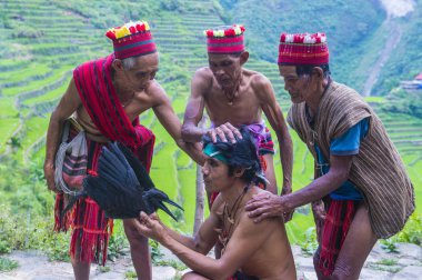 Banaue, Filipinler - Mayıs 02: Banaue 02 Mayıs 2018 Filipinler azınlıkta Ifugao insanlardan. Kuzey Filipinler dağların çoğunlukla canlı Ifugao azınlık
