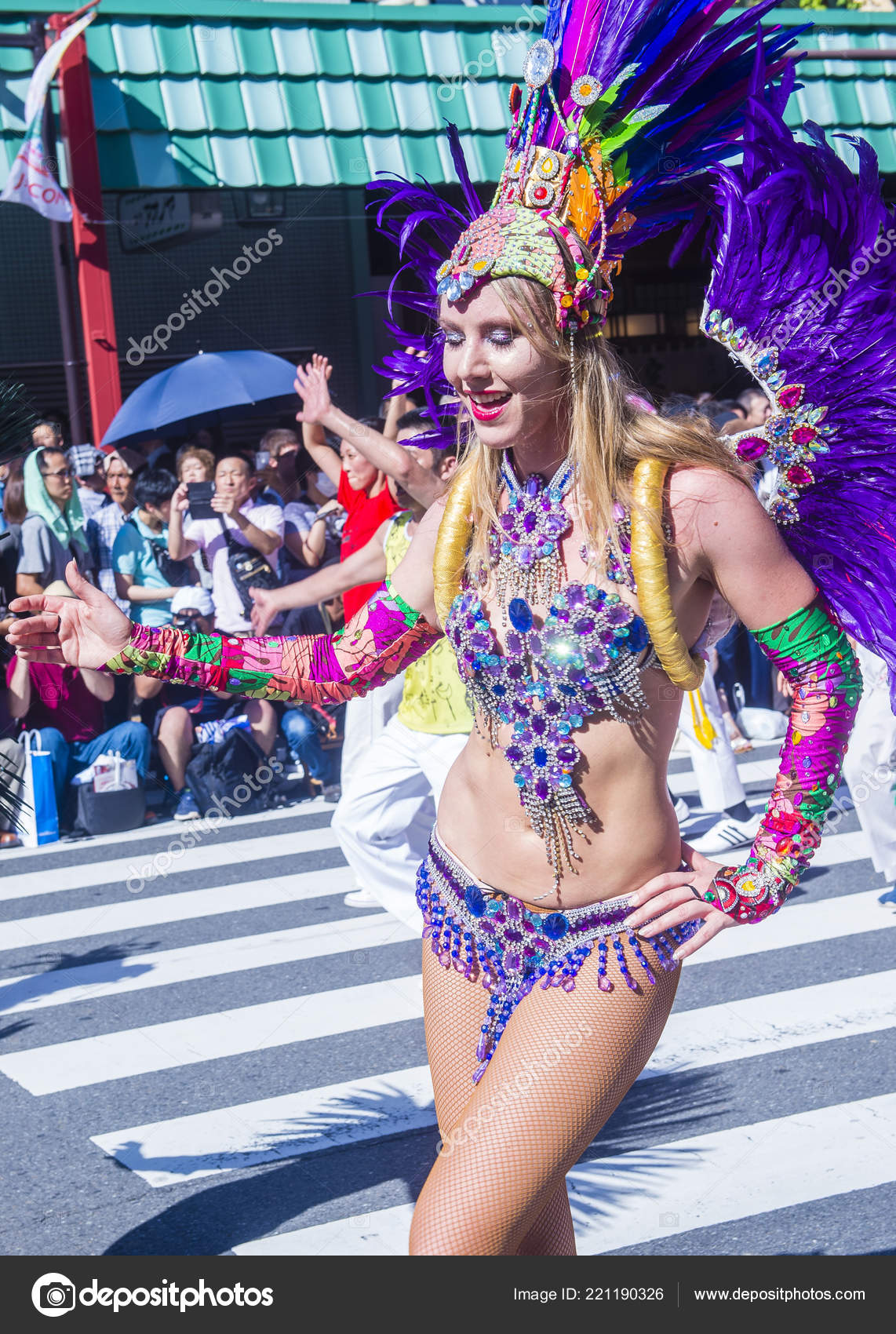 Tokyo Aug Participant Asakusa Samba Carnival Tokyo Japan August 18 Stock Editorial Photo C Kobbydagan Tokyo Aug Participant Asakusa Samba Carnival Tokyo Japan August 18 Stock Editorial Photo C Kobbydagan