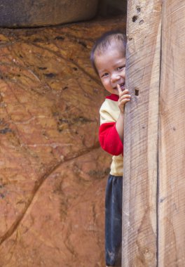 Bam Phoansa At, Laos - Ağustos 14: Laos çocuk için köyde Bam Phoansa, Laos üzerinde 14 Ağustos 2018. Laos hayatımızda köylerde nüfusun neredeyse yüzde 70'i 