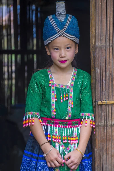 Bam Ouan Laos August Mädchen Aus Der Hmong Minderheit Bam — Stockfoto