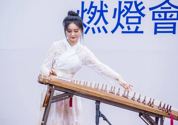 Seoul Mai Teilnehmer Einer Kulturellen Aufführung Während Des Lotus Laternenfestes — Stockfoto