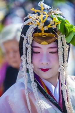 Kyoto - 15 Mayıs: Aoi Matsuri katılımcısı Kyoto, Japonya üzerinde 15 Mayıs 2018. AOI Mastsuri tarihlerinde Kyoto, Japonya'da üç ana yıllık festivaller biridir