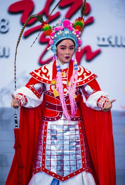 Andong Corea Del Sur Oct Bailarines Chinos Actúan Festival Maskdance — Foto de Stock