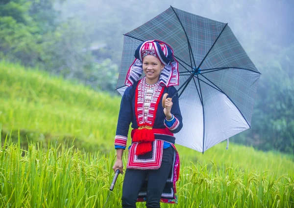 Giang Vietnam Sep Mulher Minoria Red Dao Uma Aldeia Perto — Fotografia de Stock