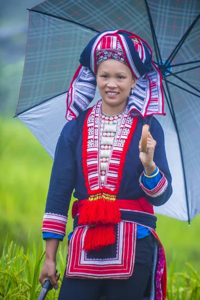 Giang Vietnam Sep Mulher Minoria Red Dao Uma Aldeia Perto — Fotografia de Stock