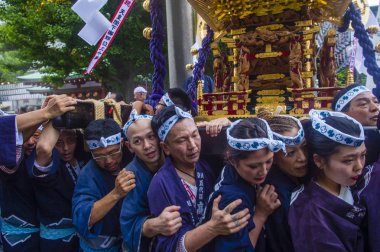 Tokyo - 19 Mayıs: Tokyo, Japonya üzerinde 19 Mayıs 2018 Kanda Matsuri katılımcılar. Kanda Matsuri Tokyo, Japonya'nın üç ana festivaller biridir