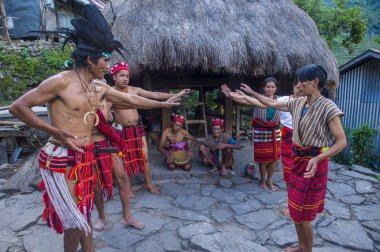 Banaue, Filipinler - Mayıs 02: Banaue 02 Mayıs 2018 Filipinler azınlıkta Ifugao insanlardan. Kuzey Filipinler dağların çoğunlukla canlı Ifugao azınlık