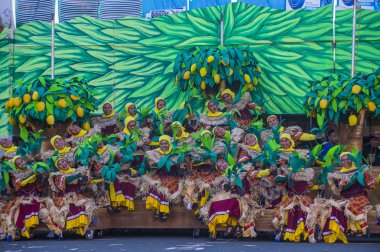 Manila, Filipinler - 27 Nisan: Aliwan fiesta üzerinde 27 Nisan 2018 Manila Filipinler katılımcılar. Aliwan Fiesta farklı kültürel festivaller Filipinler toplar yıllık bir olaydır