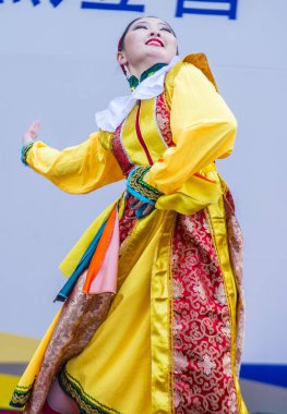 Seoul - 10 Mayıs: Katılımcı bir kültür performans Lotus Lantern Festivali Seul, Kore üzerinde 10 Mayıs 2018 sırasında festivalin bir Buda'nın Doğum kutlamasıdır