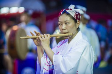 Tokyo - Ağustos 26: Tokyo, Japonya üzerinde 26 Ağustos 2018 Awa Odori Festivali katılımcı. AWA Odori Japonya'nın en büyük dans festivalidir