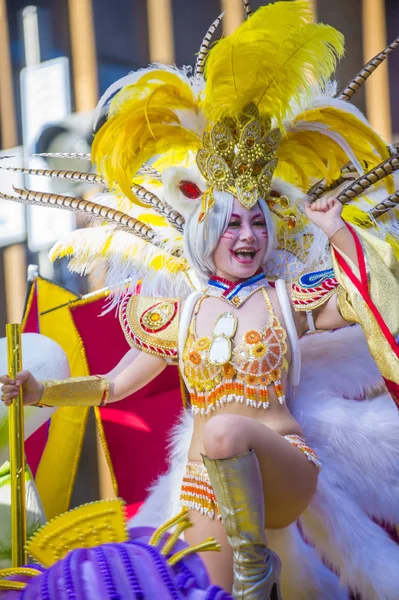 Tokyo Aug Teilnehmer Asakusa Samba Karneval Tokyo Japan August 2018 — Stockfoto