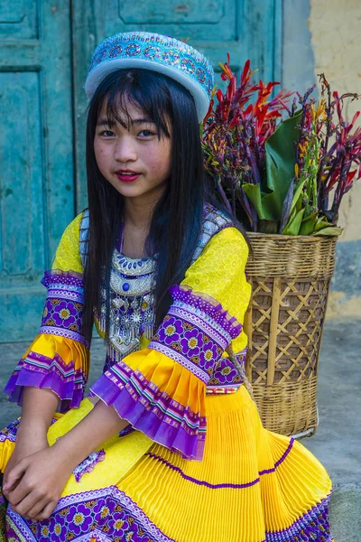 Dong Van Vietnam Sep Niña Minoría Hmong Una Aldea Cerca — Foto de Stock