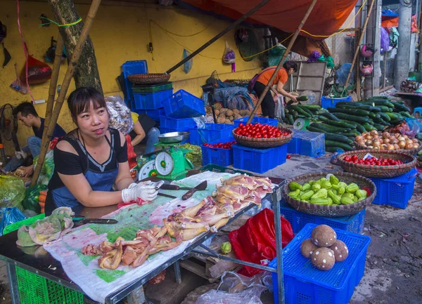 Hanoi Vietnam Sep Vendedor Mercado Hanoi Vietnam Septiembre 2018 Los — Foto de Stock