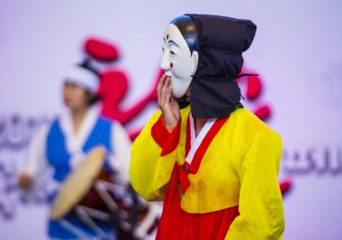 Andong, Kore - Ekim 01: traditinal Andong Güney Kore, Kore Maskdance üzerinde 01 Ekim 2018 gerçekleştirme aktörler, Maskdance Festivali Andong içinde her yıl düzenlenen