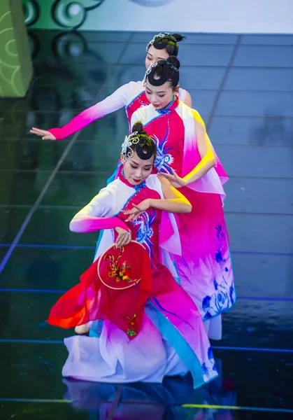 Andong Südkorea 2018 Chinesische Tänzer Aus Andong Treten Beim Maskentanzfestival — Stockfoto